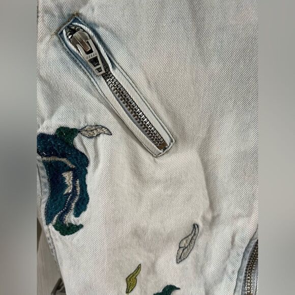 Blank NYC Floral Embroidered Moto Denim Jacket - Size Small EUC - Picture 3 of 8